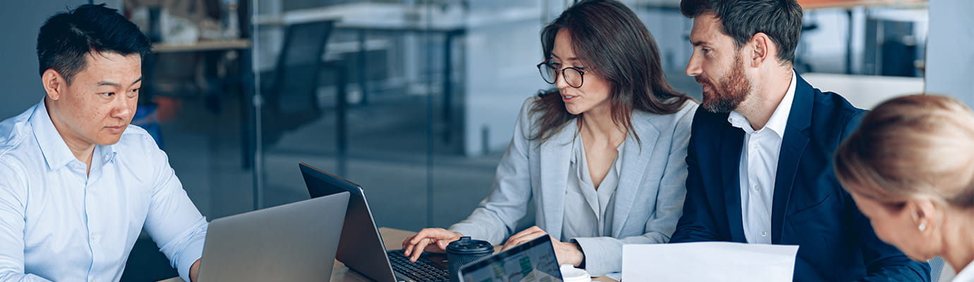 employees discussing among themselves