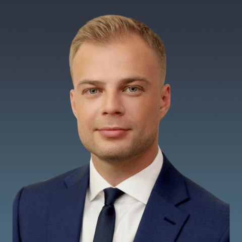 anton-rayetskyy-480x480px